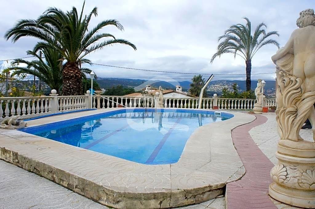 Charming villa in Puig Ses Forques