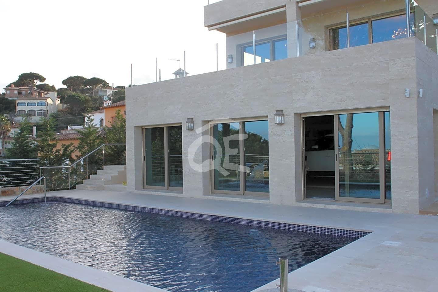 New build villa