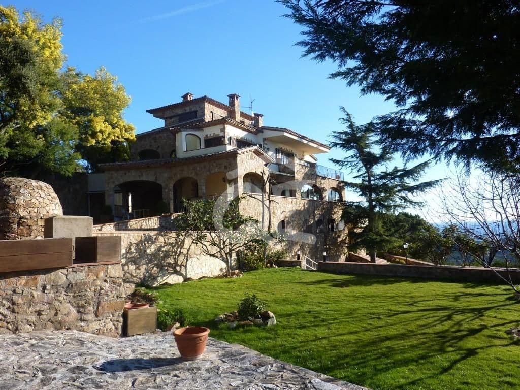 Chalet, Castell-Platja d'Aro