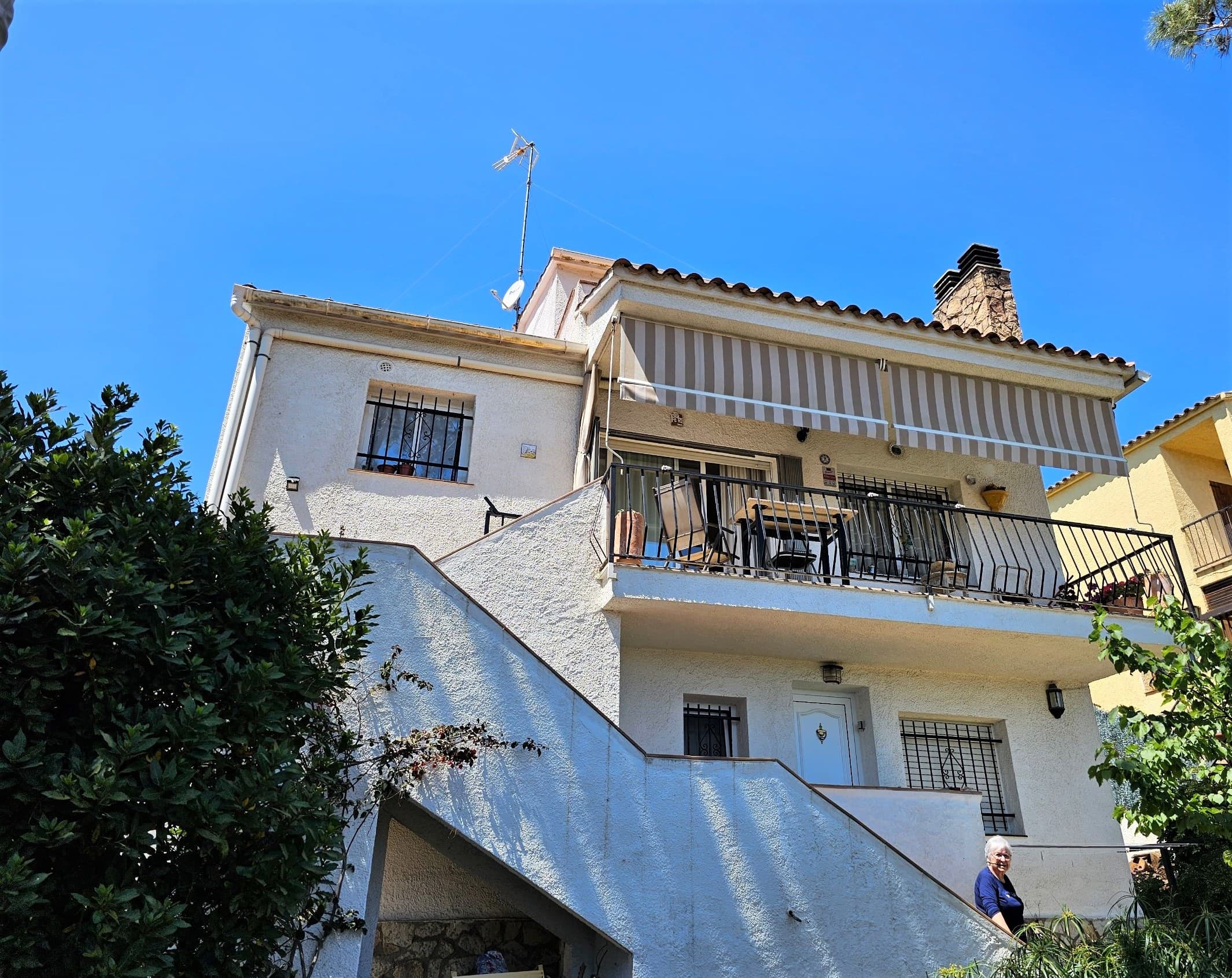 Casa en Mas vilà, con vistas al mar