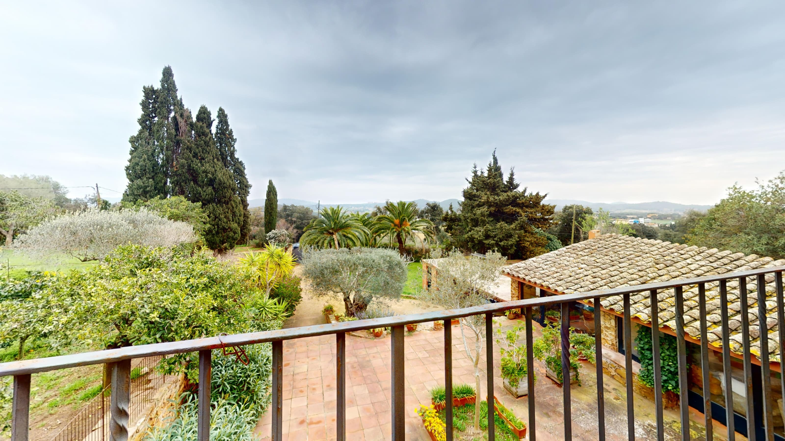 Country house For sale Calle de lah Font, Mont-Ras, Girona