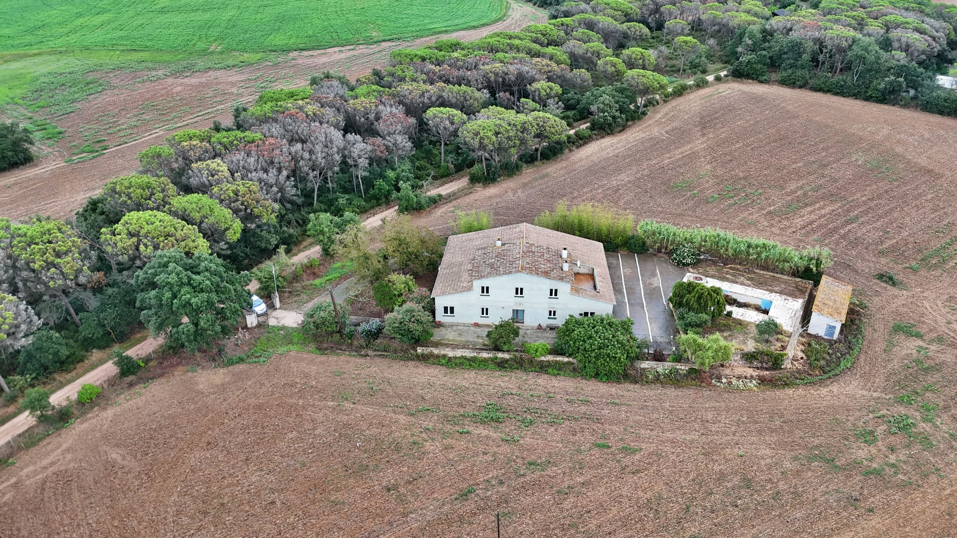 Casa de campo muy bien comunicada
