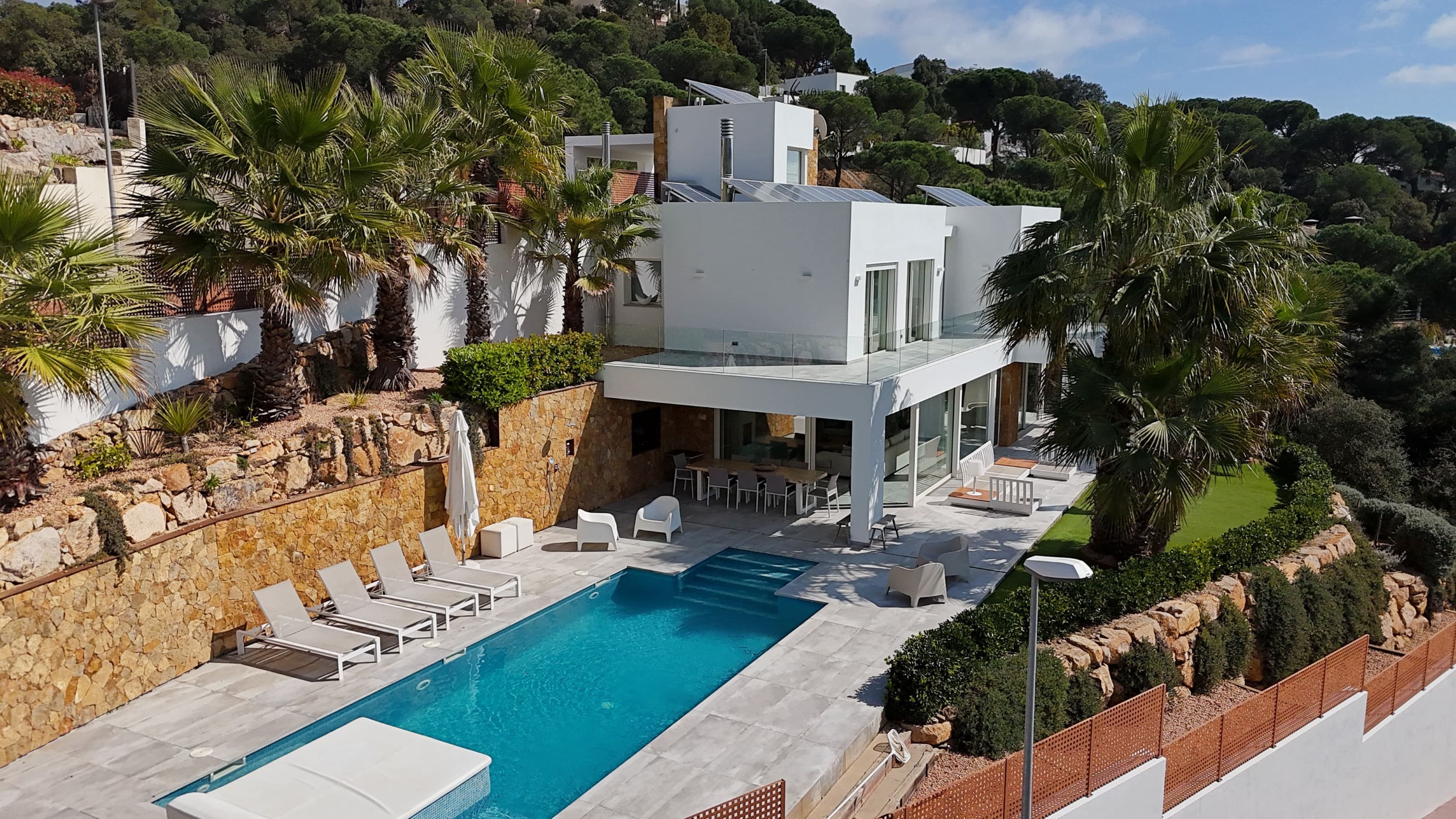 Luxury villa with tourist license in Calonge