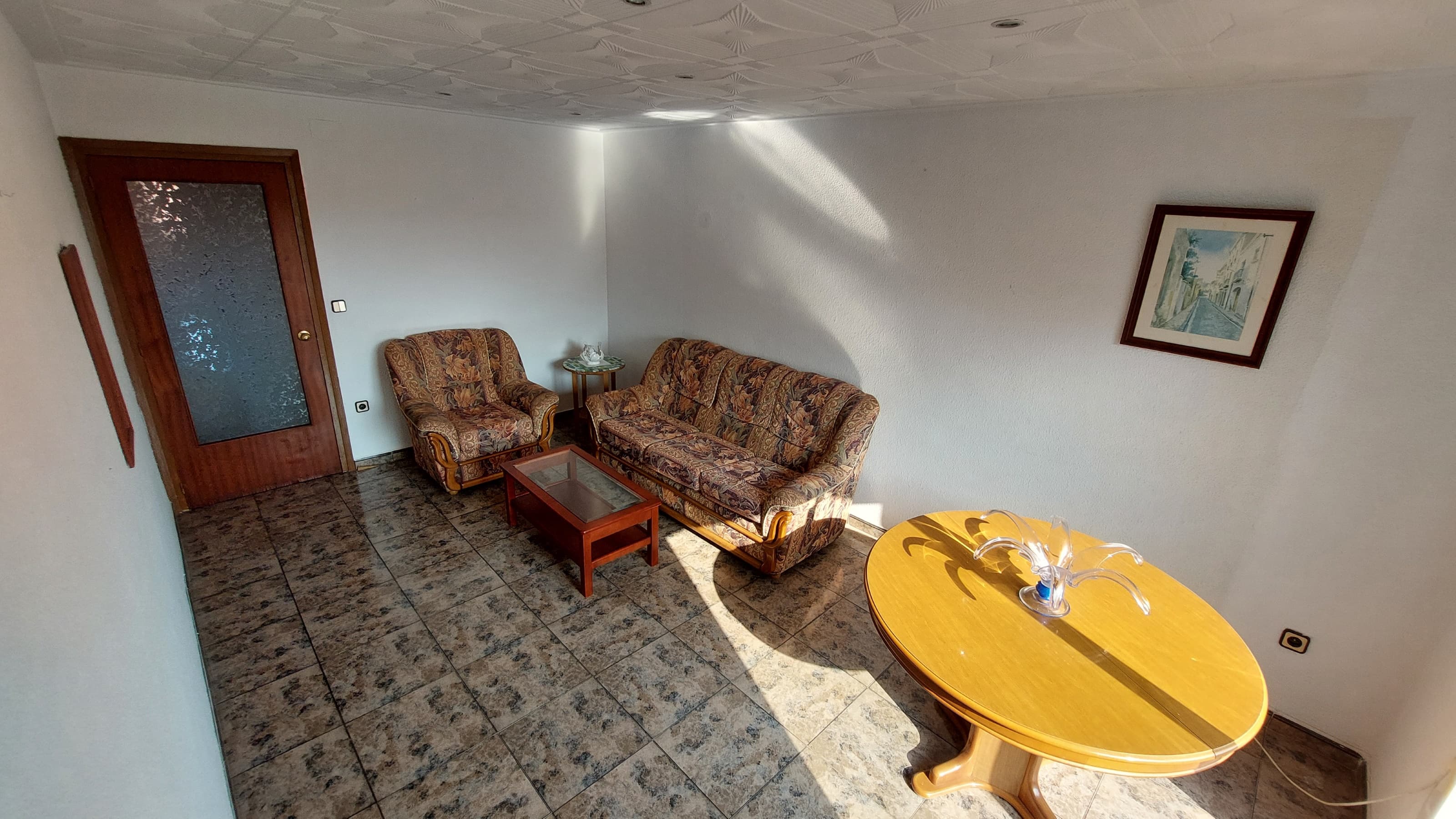 Pis lluminós sense ascensor, amb terrassa en una zona tranquil·la de Blanes - La Plantera.