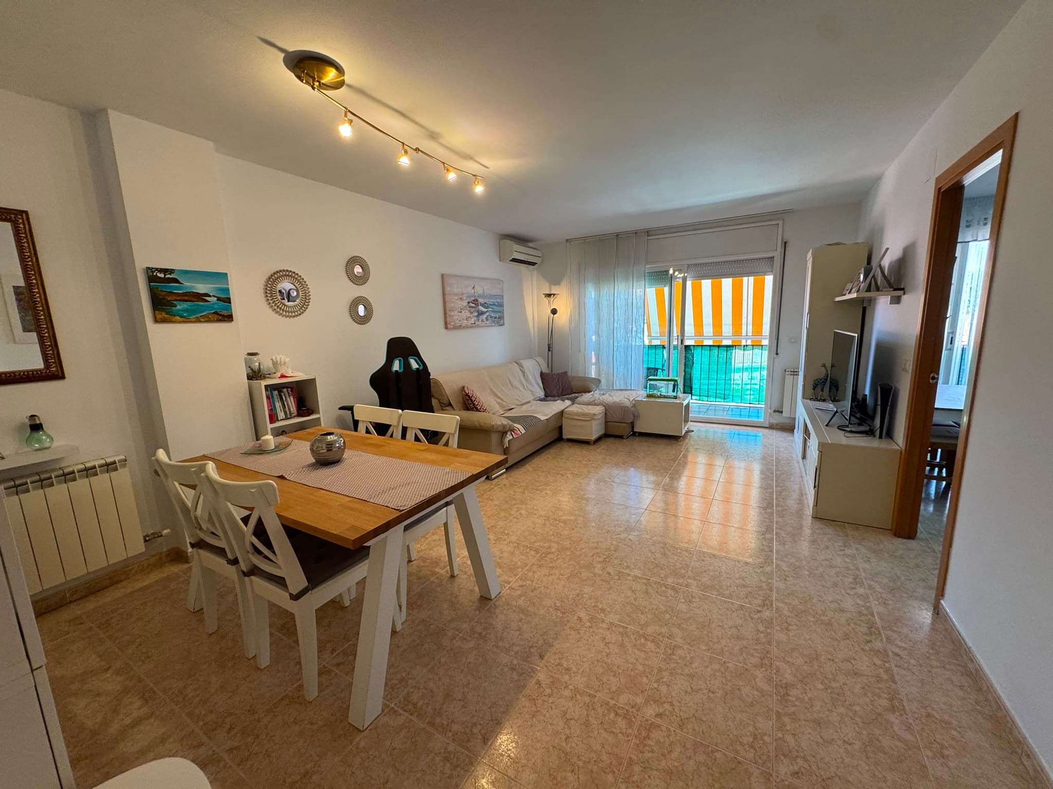 Spacious flat in Sant Feliu de Guíxols